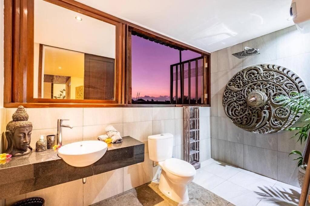 Villa 50% Off Cinta Villa, A Luxury In